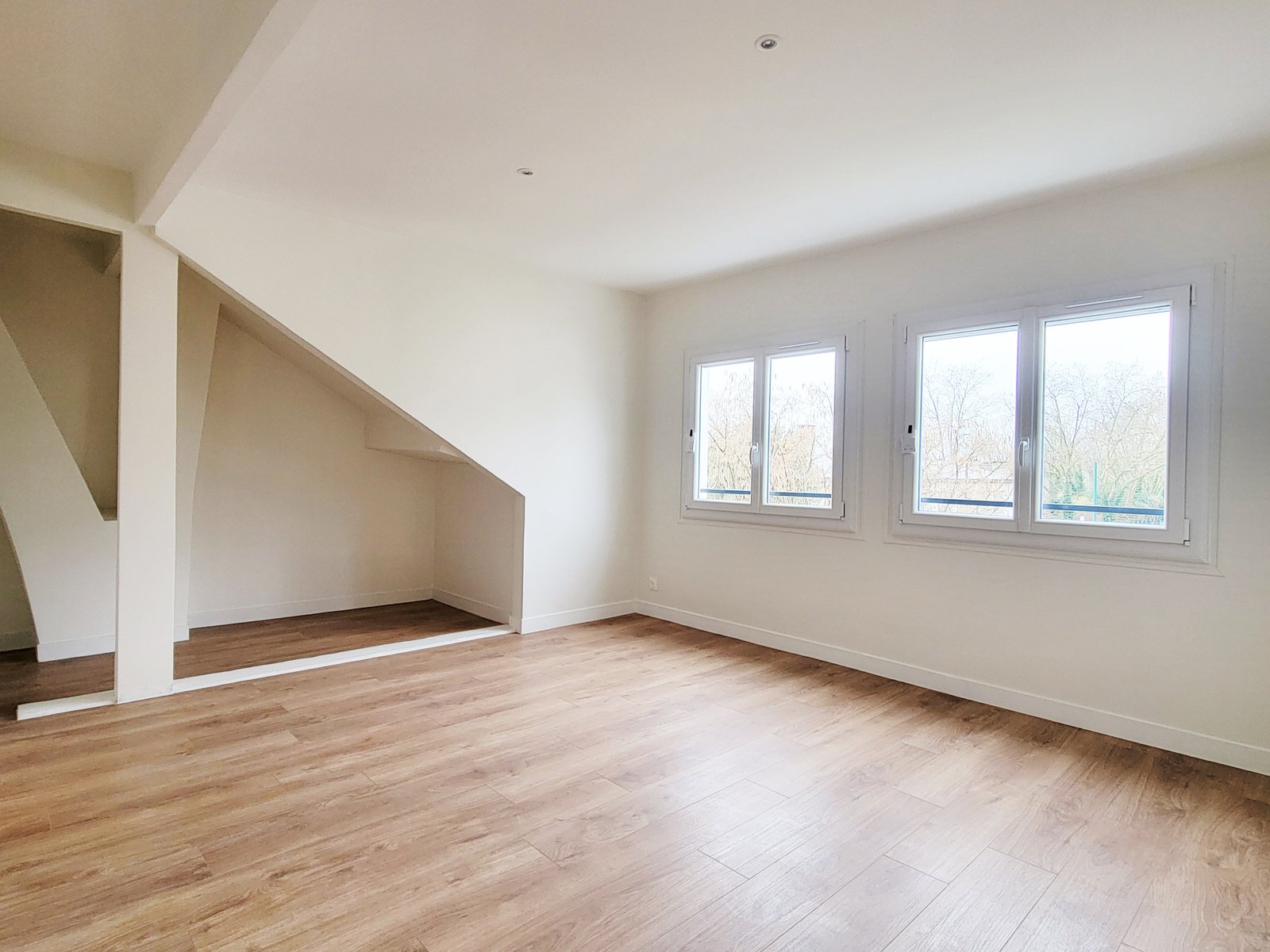Deuxième chambre avec climatisation réversible – maison rénovée Sartrouville